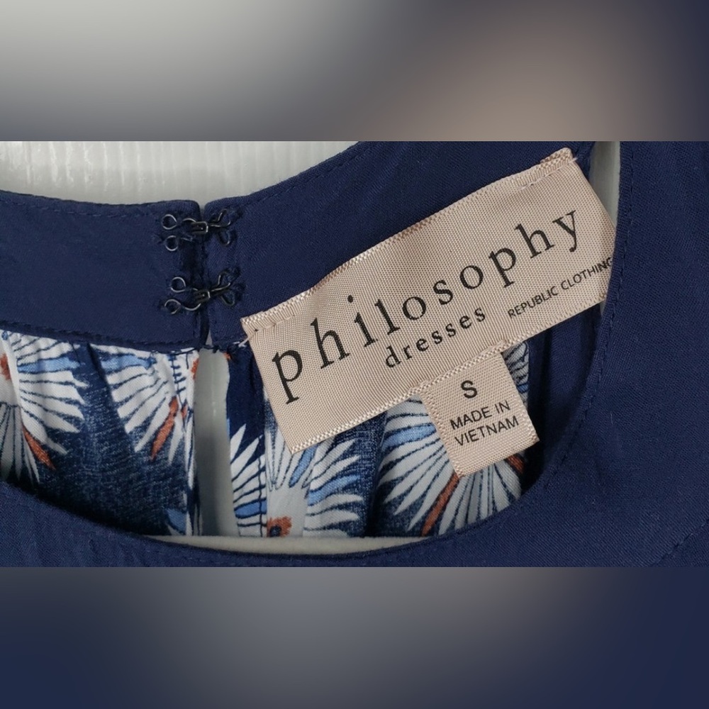 Philosophy Maxi Dress - Picture 9 of 9